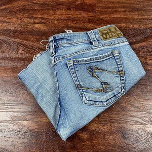 SILVER JEANS Women's Light Wash Cut off Shorts Size 30 Regular